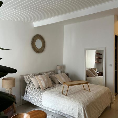 Grand Studio Entierement Renove Au Coeur De Paris Lejlighed Eksteriør billede