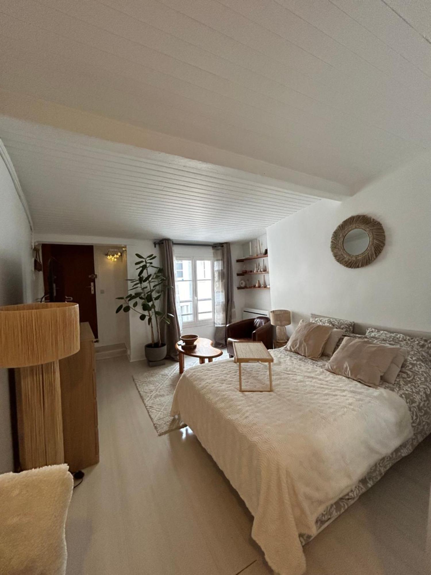Grand Studio Entierement Renove Au Coeur De Paris Lejlighed Eksteriør billede